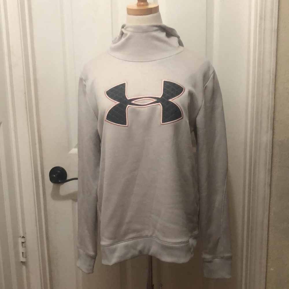 NWT Under Armor Coldgear beige hoodie with unique logo Sz M